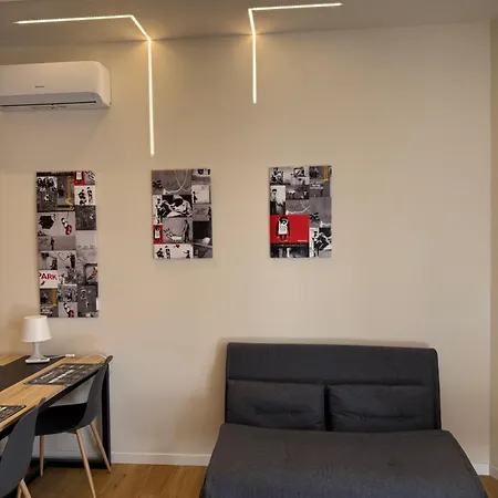 Vittoria Sull'adige * Verona