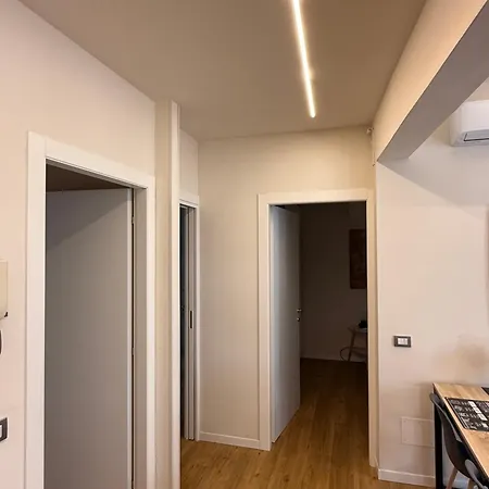 Vittoria Sull'adige * Verona